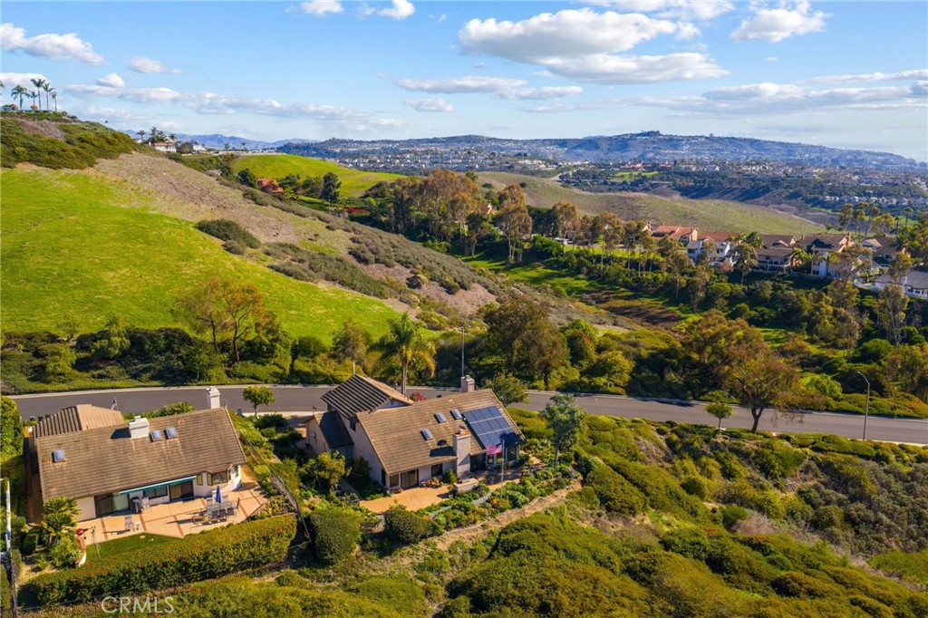 MLS #OC25273063 image #59