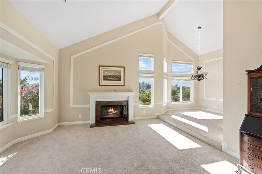 MLS #OC25273063 image #9