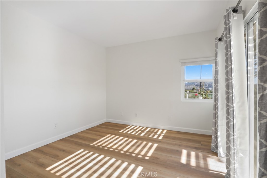 MLS #OC25273080 image #19