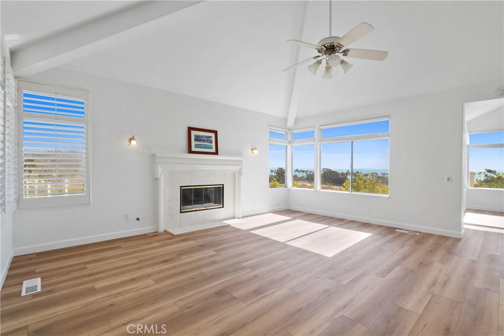 MLS #OC25273080 image #2