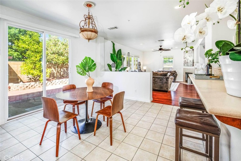 MLS #OC25273087 image #5