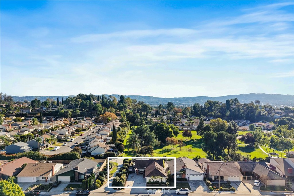 MLS #OC25273088 image #27