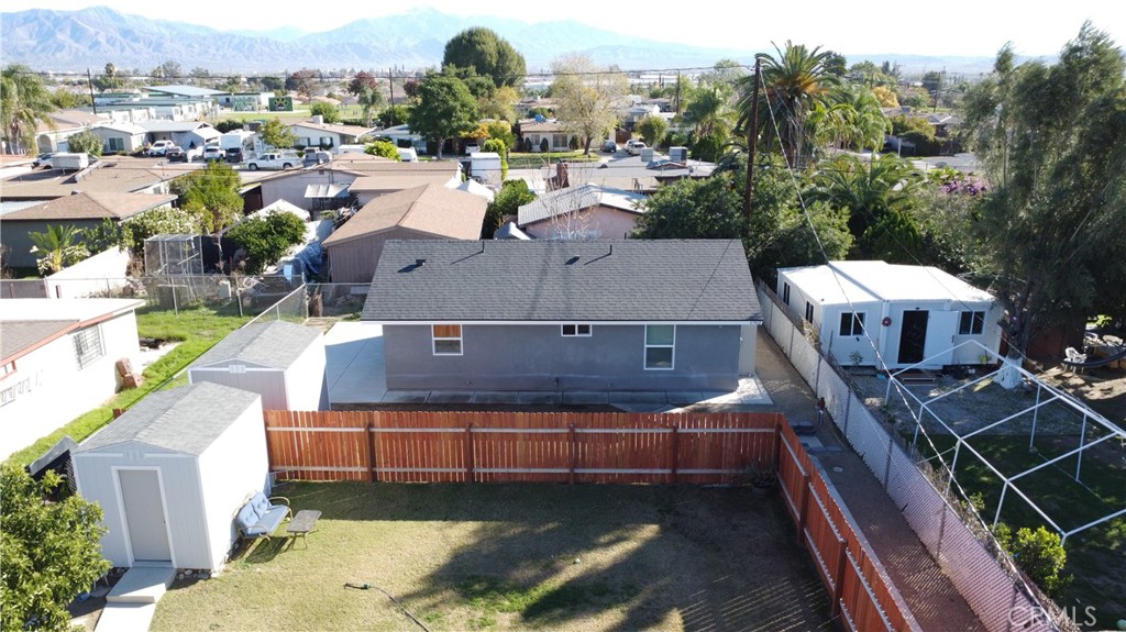 MLS #OC25273097 image #4