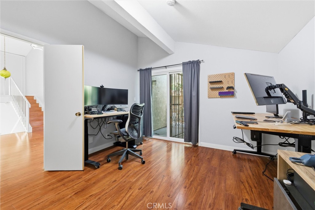 MLS #OC25273106 image #12