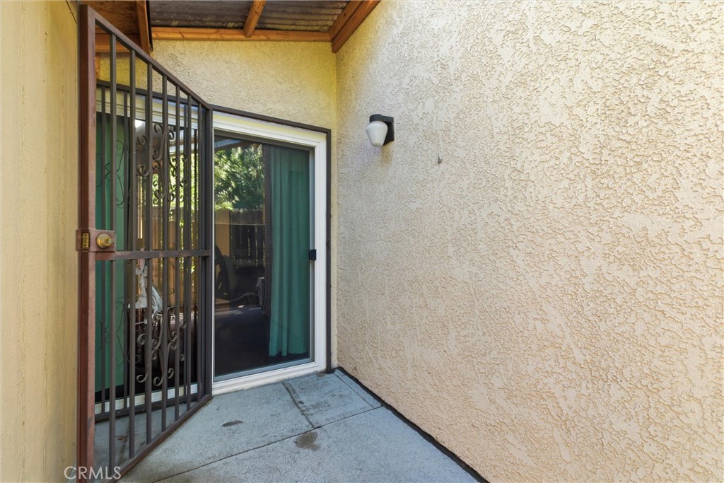 MLS #OC25273106 image #36