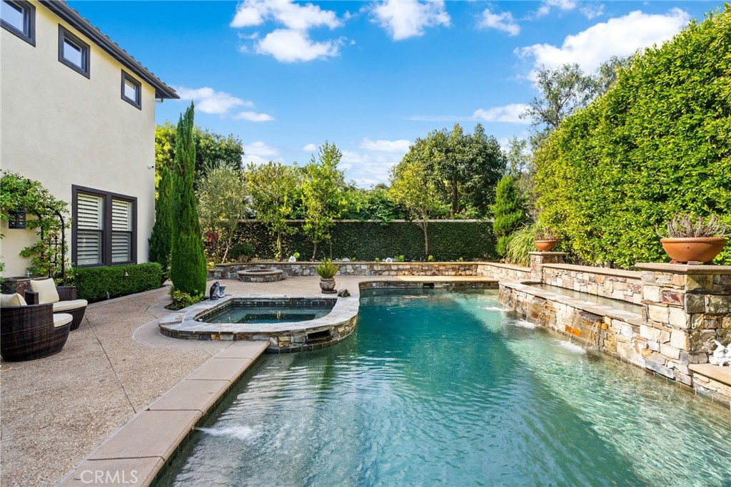 MLS #OC25273248 image #38