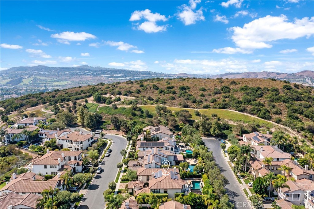 MLS #OC25273248 image #52