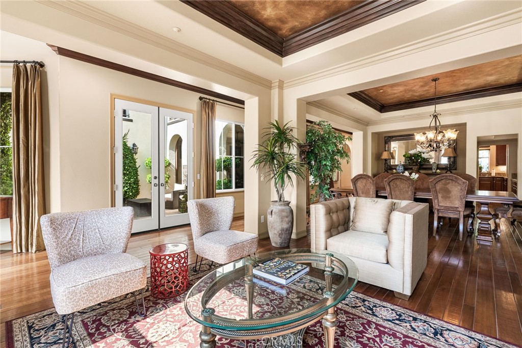 MLS #OC25273248 image #6