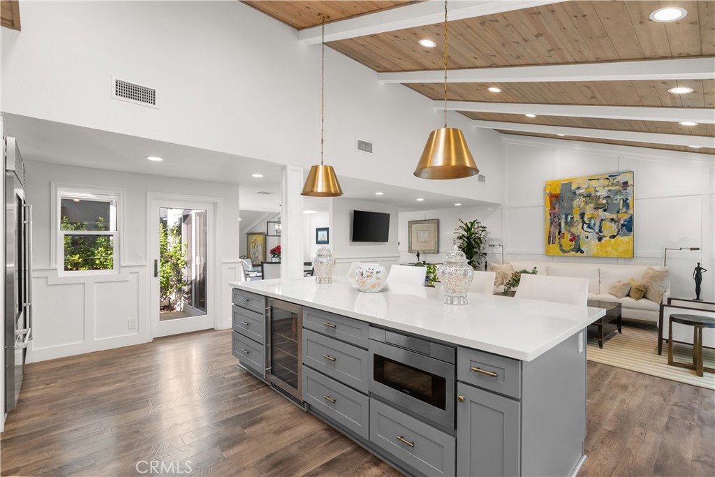 MLS #OC25273282 image #11