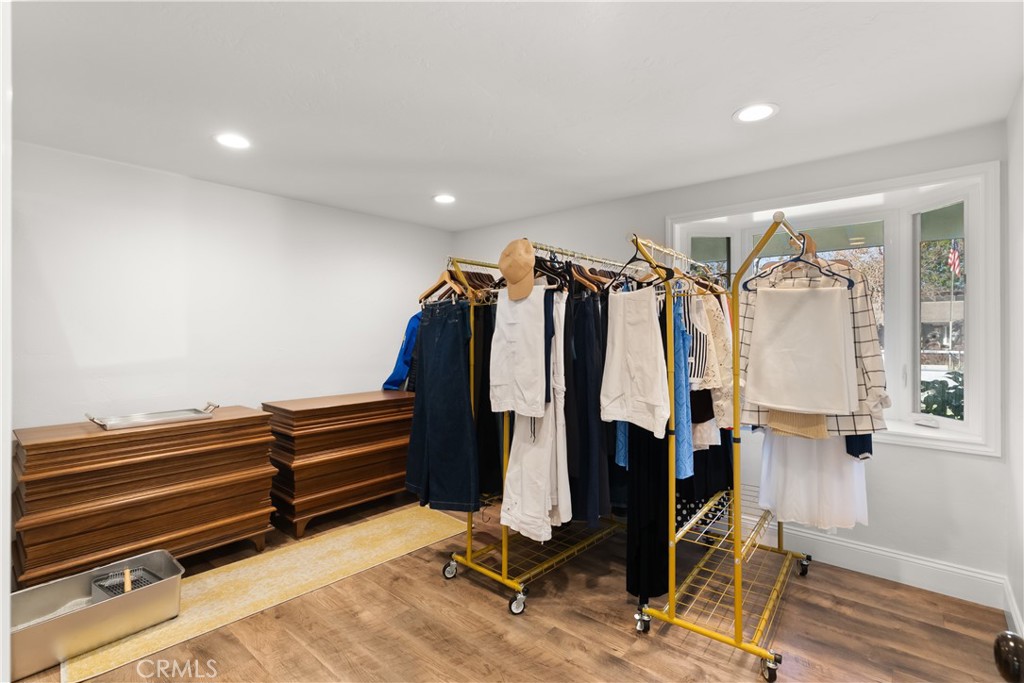 MLS #OC25273282 image #36