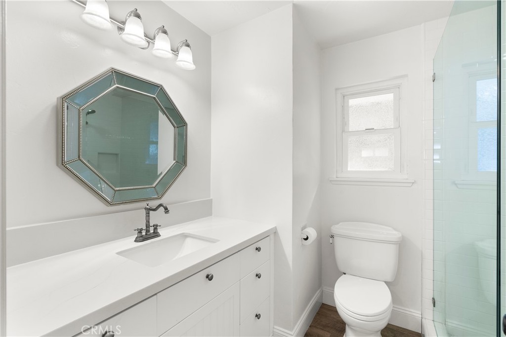 MLS #OC25273282 image #40