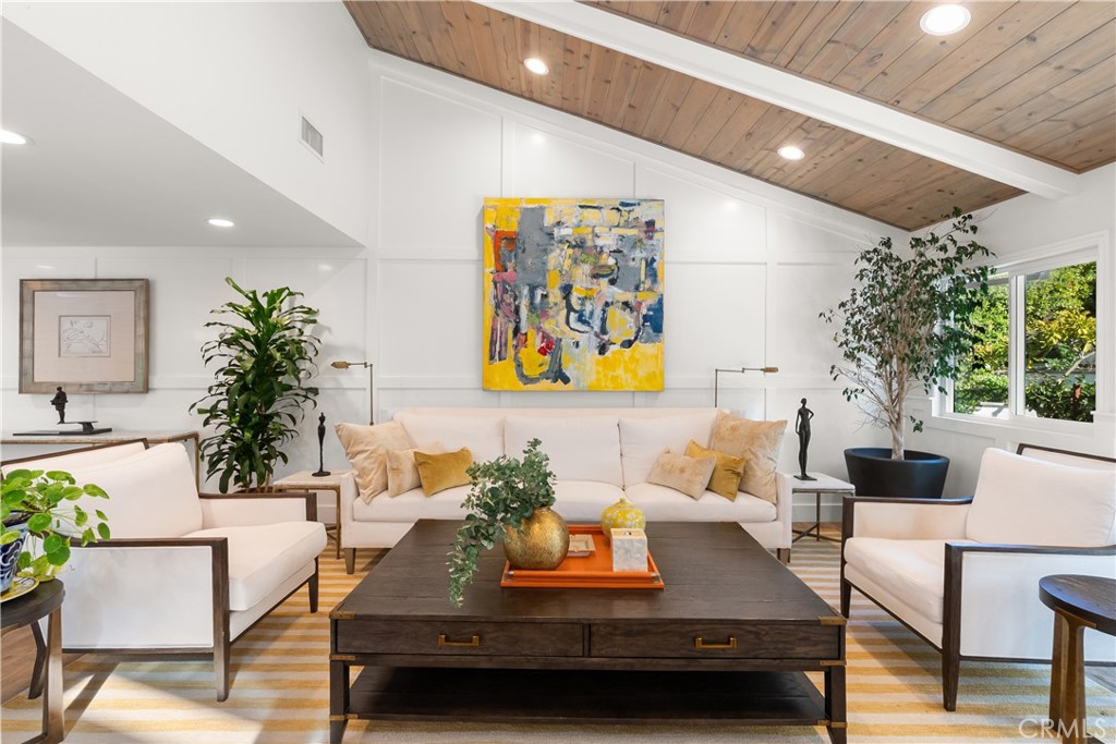 MLS #OC25273282 image #6