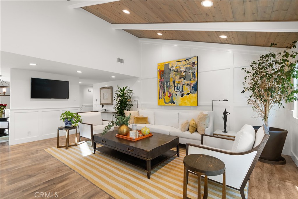 MLS #OC25273282 image #7