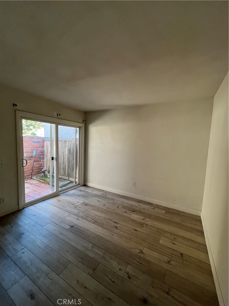 MLS #OC25273287 image #20