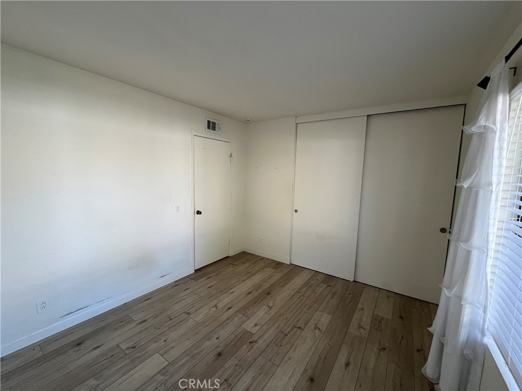 MLS #OC25273287 image #22