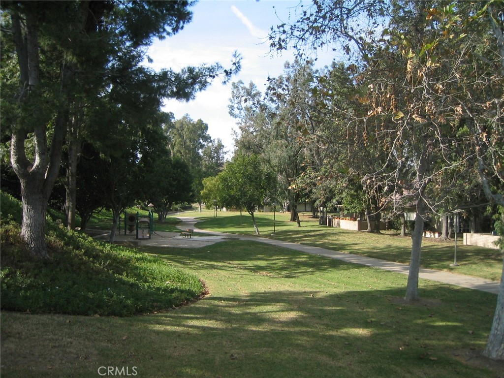 MLS #OC25273287 image #34