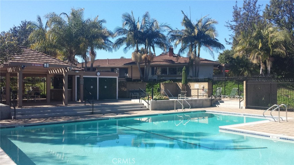 MLS #OC25273287 image #39