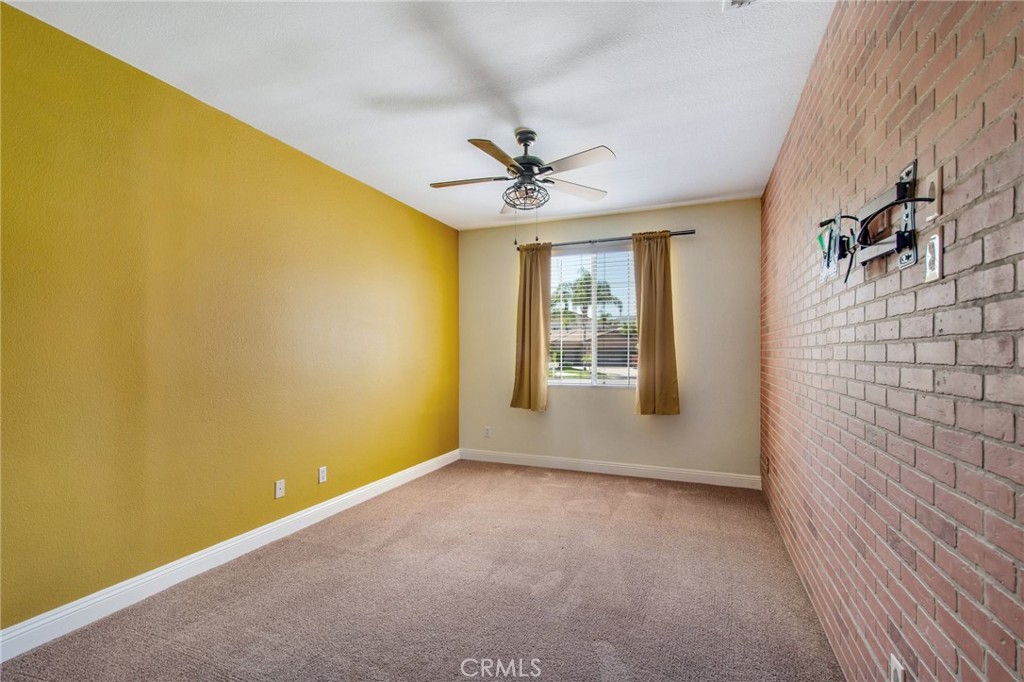 MLS #OC25273330 image #30