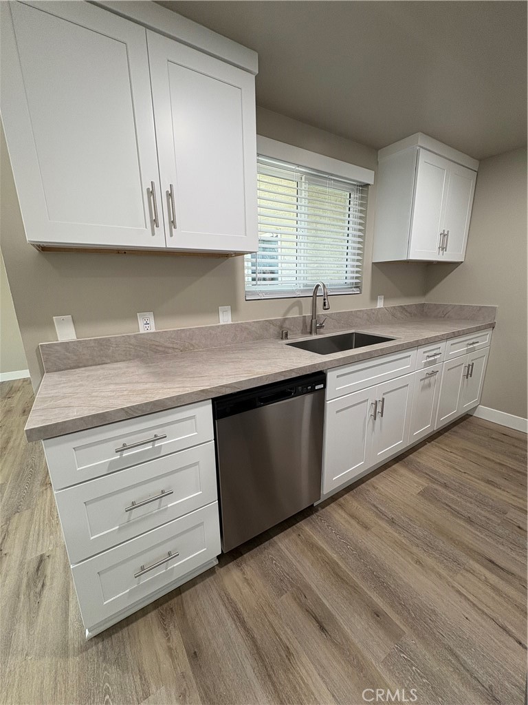 MLS #OC25273347 image #4