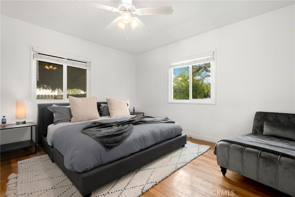 MLS #OC25273367 image #13