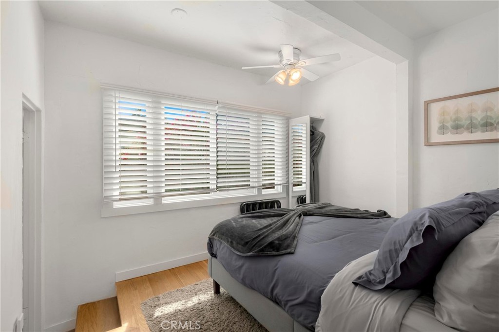 MLS #OC25273367 image #14