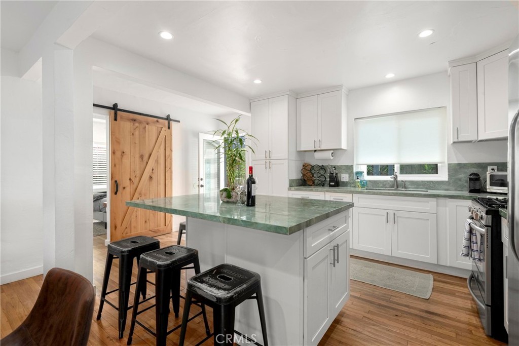 MLS #OC25273367 image #6