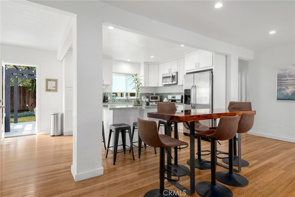 MLS #OC25273367 image #8