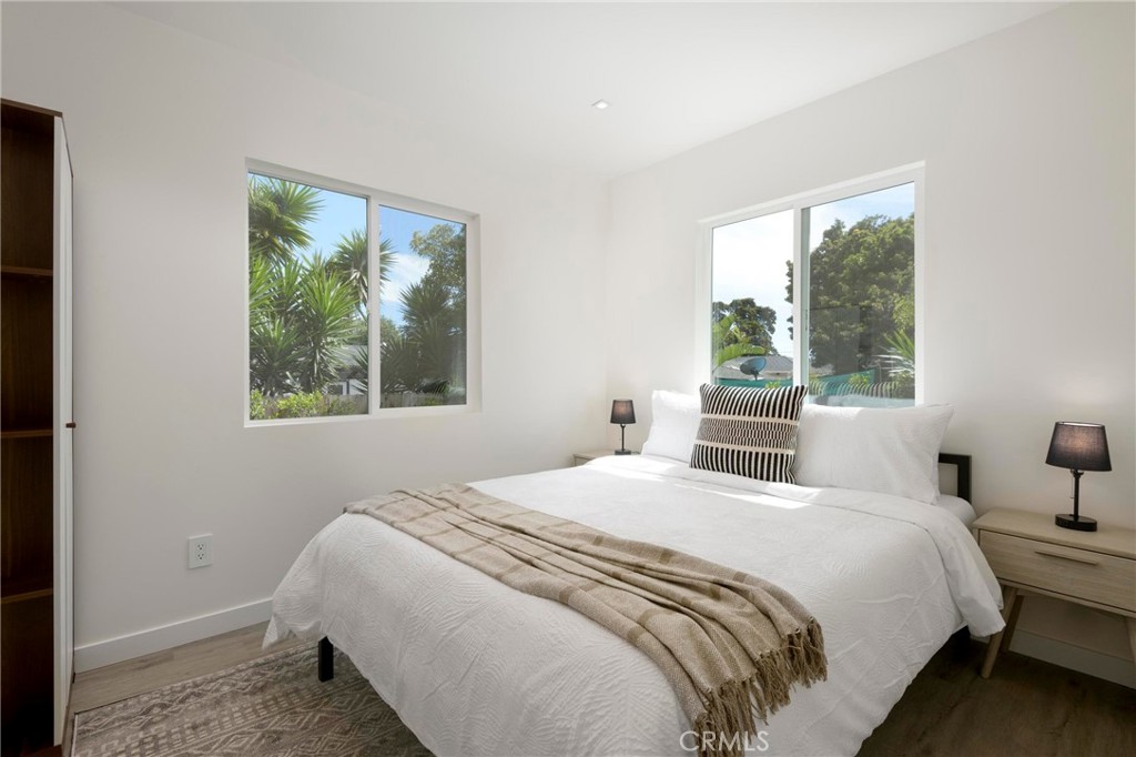 MLS #OC25273391 image #17