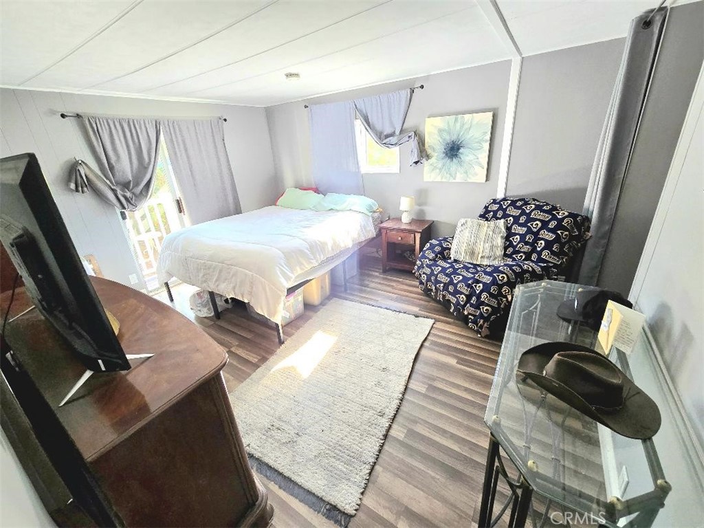 MLS #OC25273407 image #15