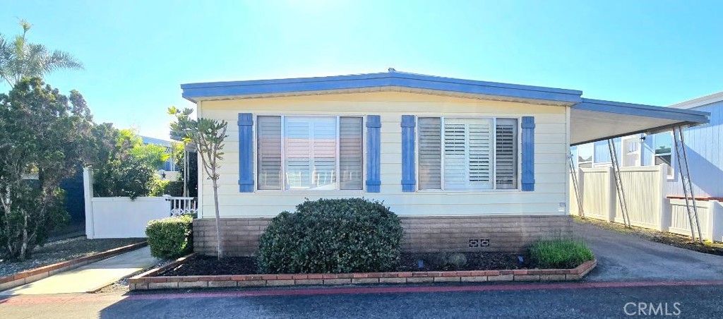 MLS #OC25273407 image #2