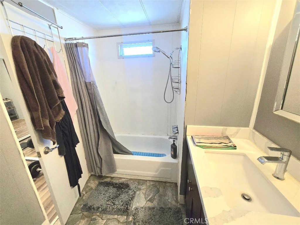 MLS #OC25273407 image #21