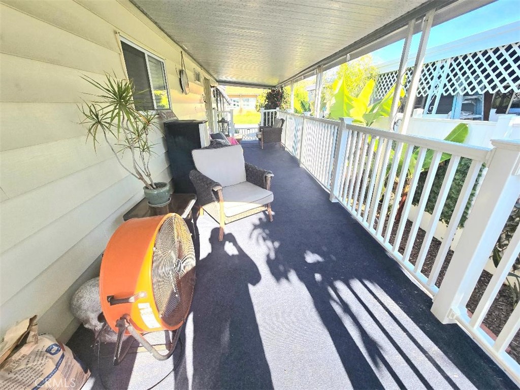 MLS #OC25273407 image #29