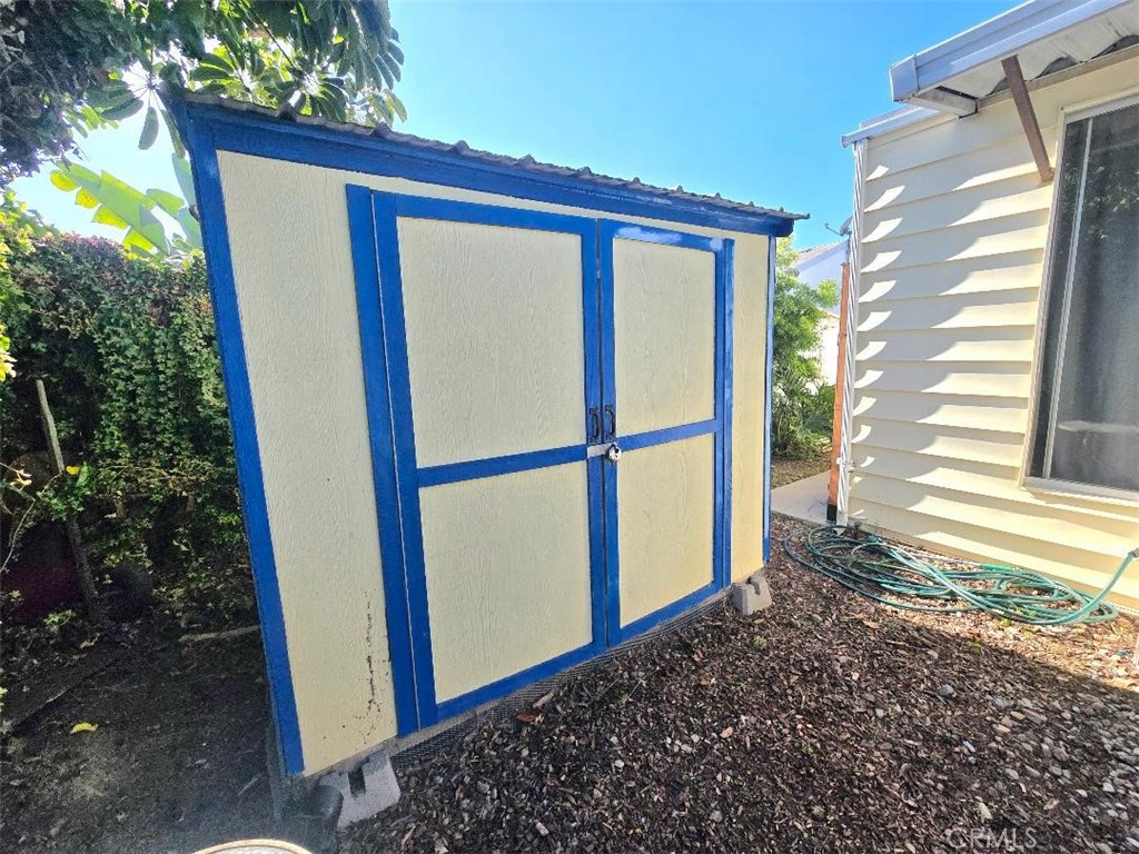 MLS #OC25273407 image #34