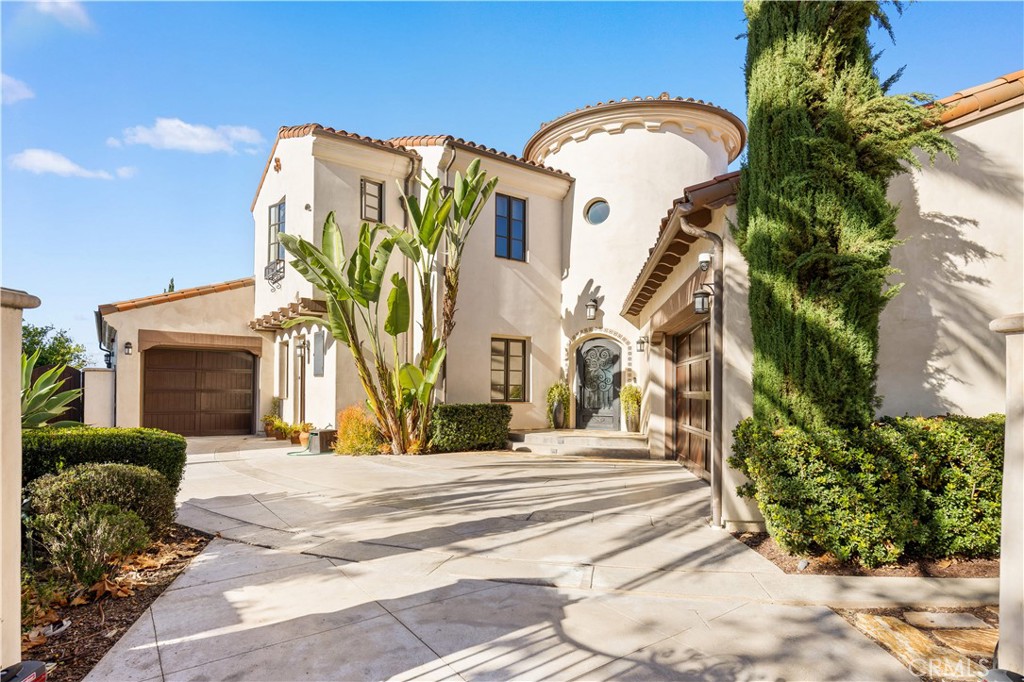 MLS #OC25273449 image #2