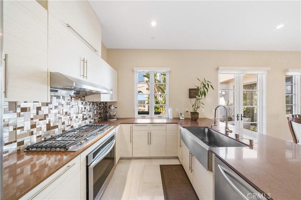 MLS #OC25273449 image #36