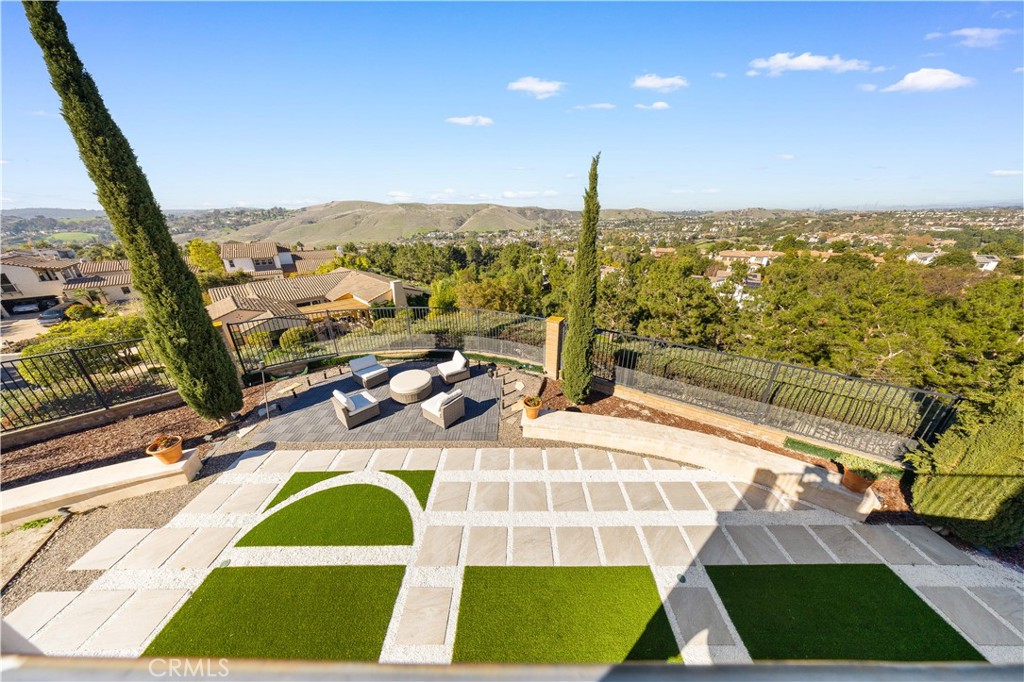 MLS #OC25273449 image #40