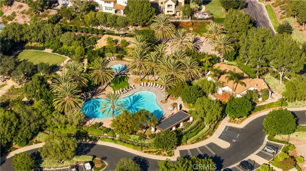 MLS #OC25273449 image #48