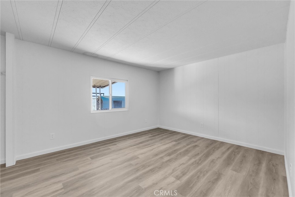 MLS #OC25273469 image #23