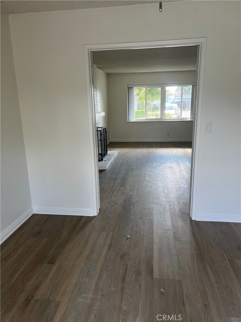 MLS #OC25273490 image #5