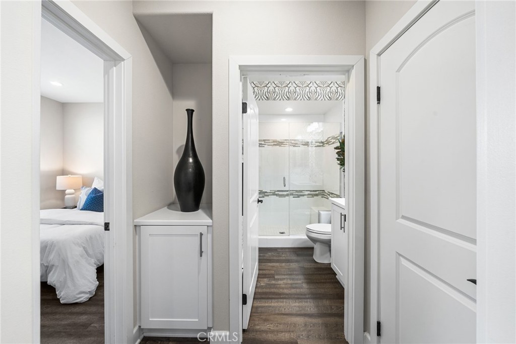 MLS #OC25273581 image #6