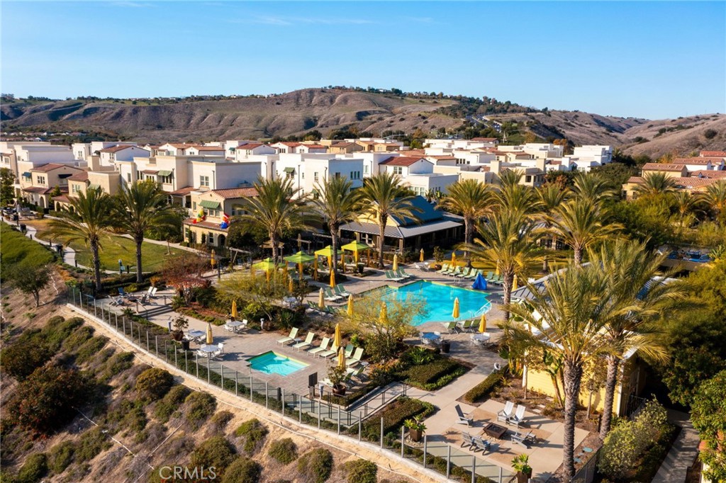 MLS #OC25273581 image #61