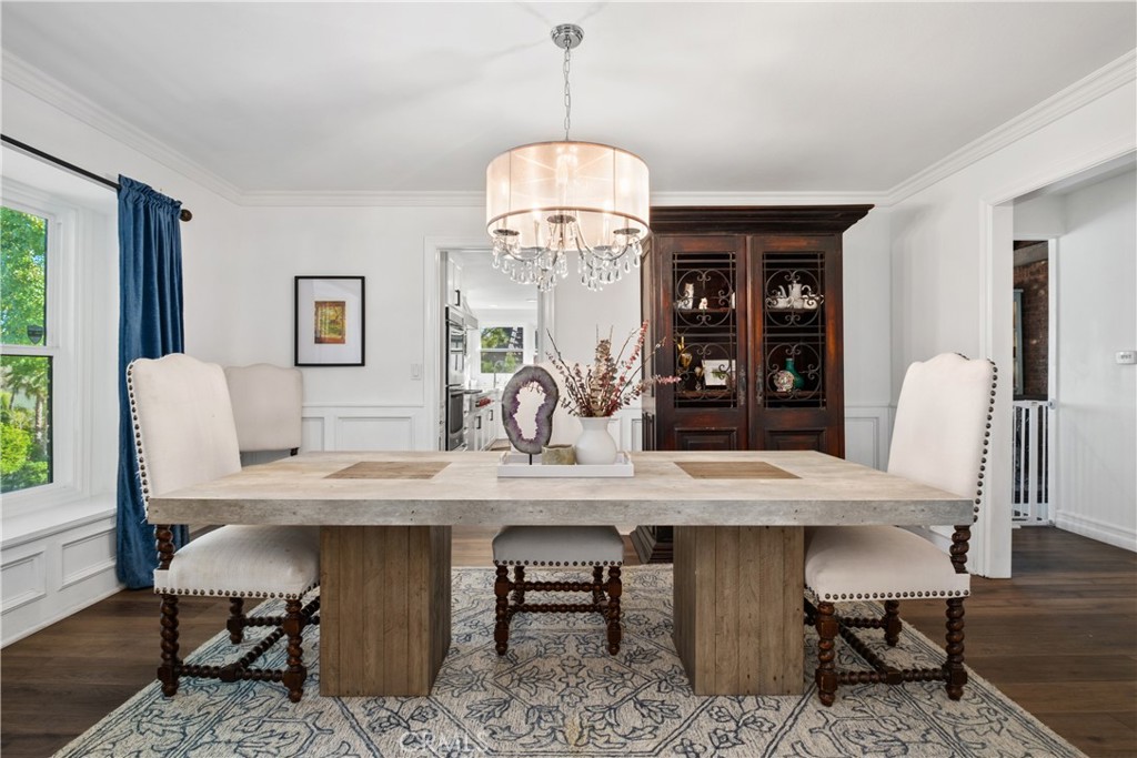 MLS #OC25273588 image #11