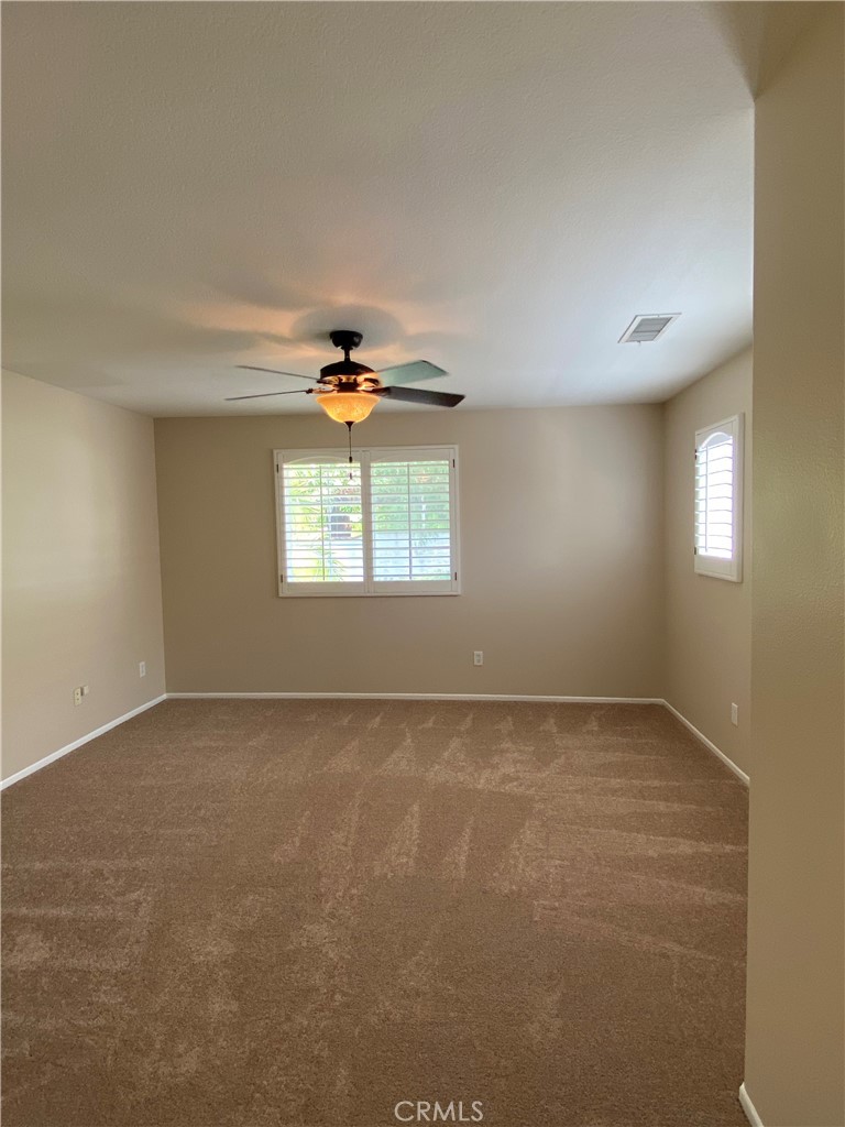 MLS #OC25273599 image #10