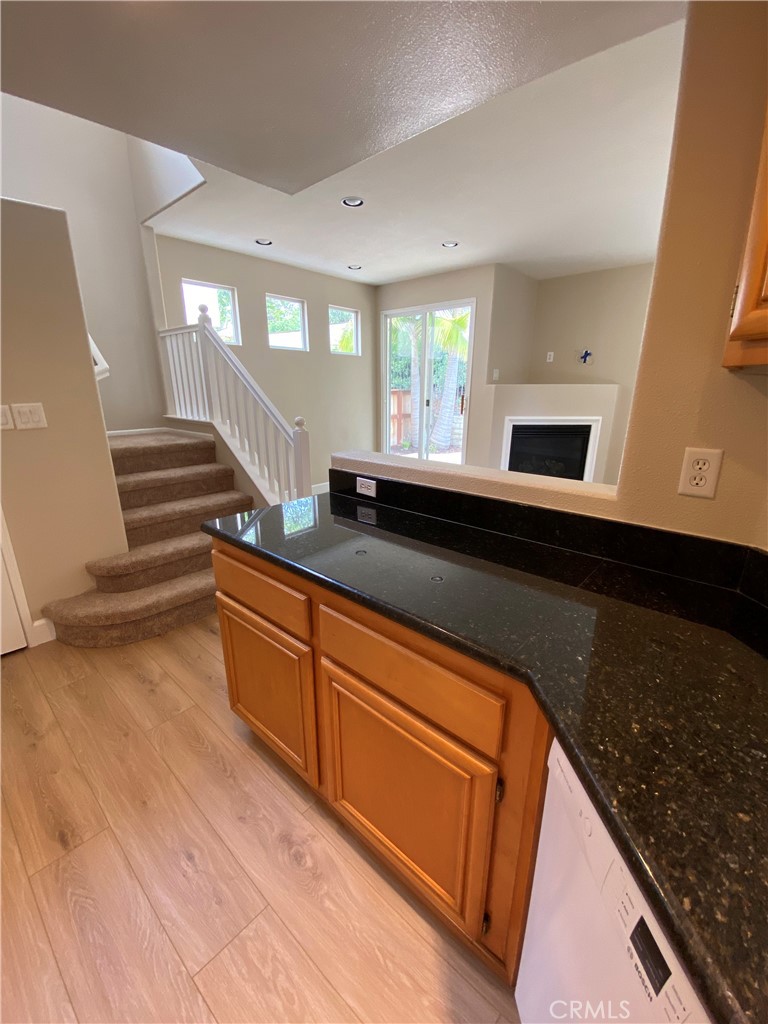 MLS #OC25273599 image #7