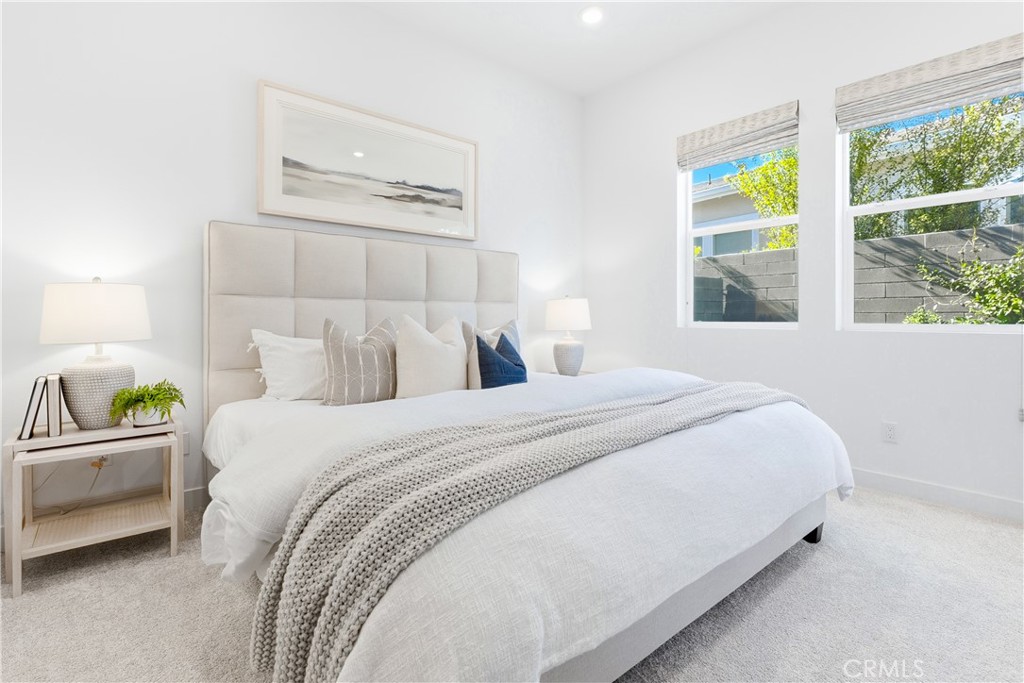 MLS #OC25273648 image #11