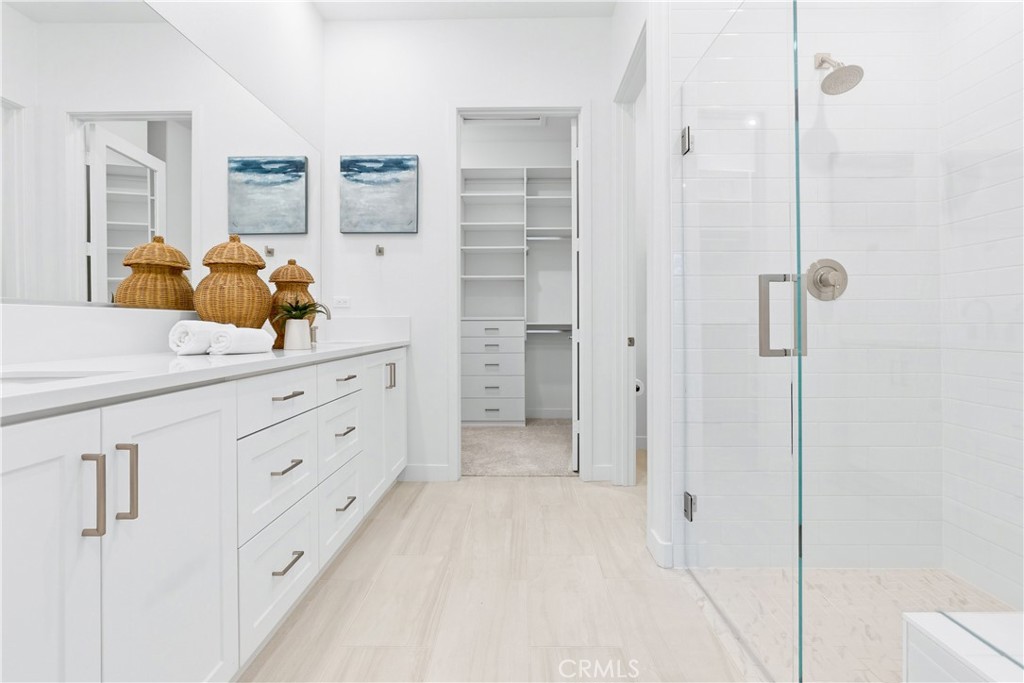 MLS #OC25273648 image #13