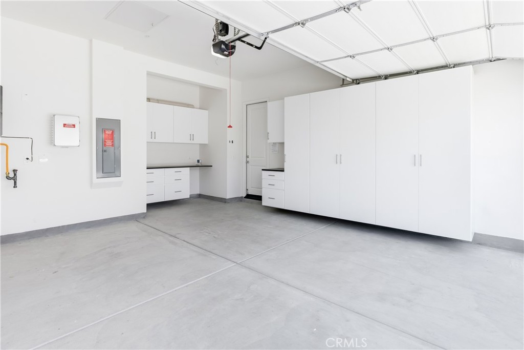 MLS #OC25273648 image #32