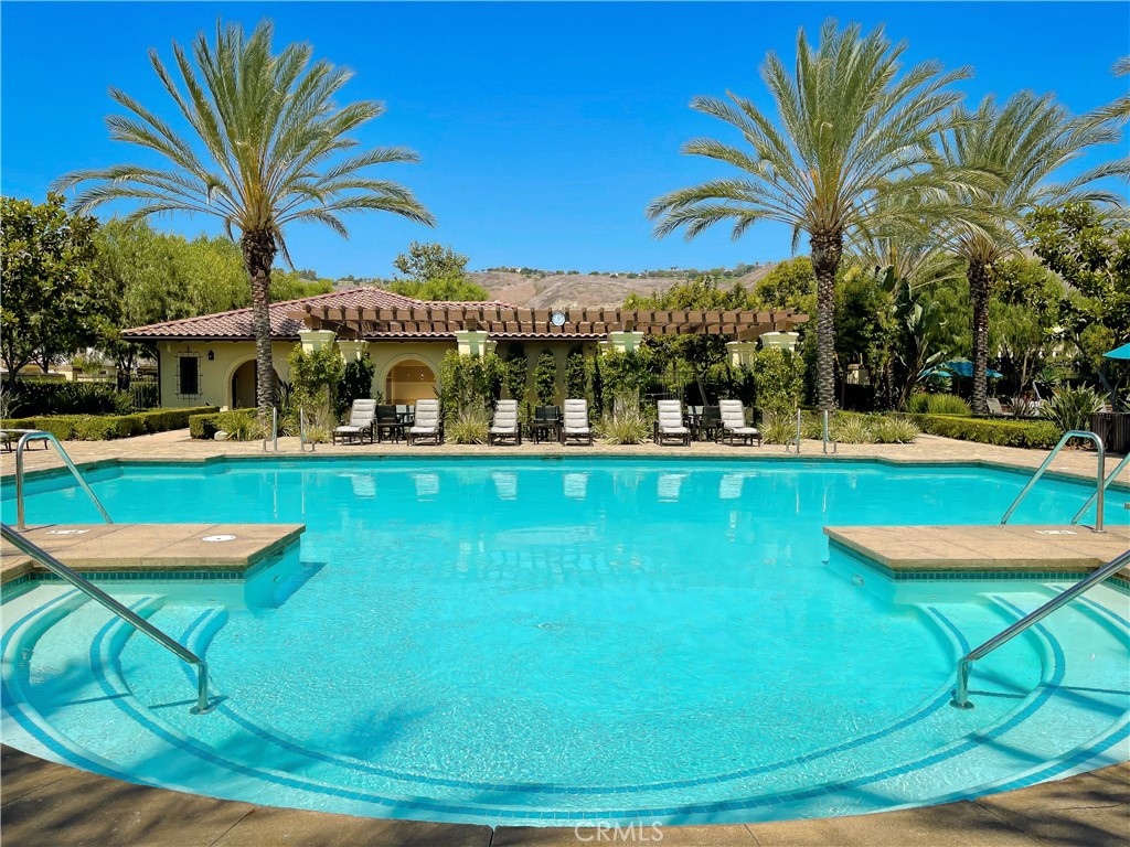 MLS #OC25273648 image #40