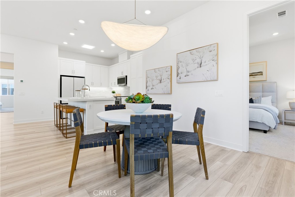 MLS #OC25273648 image #7