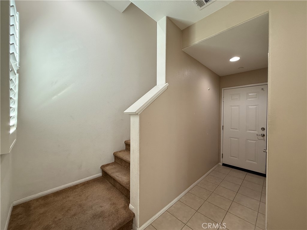 MLS #OC25273654 image #2